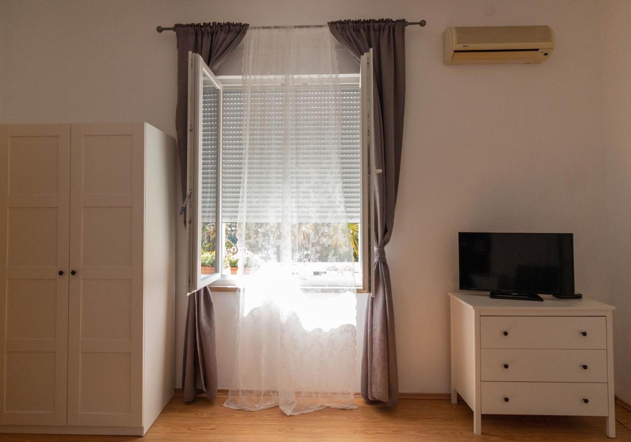 Apartman Ema Apartment Zadar Ngoại thất bức ảnh